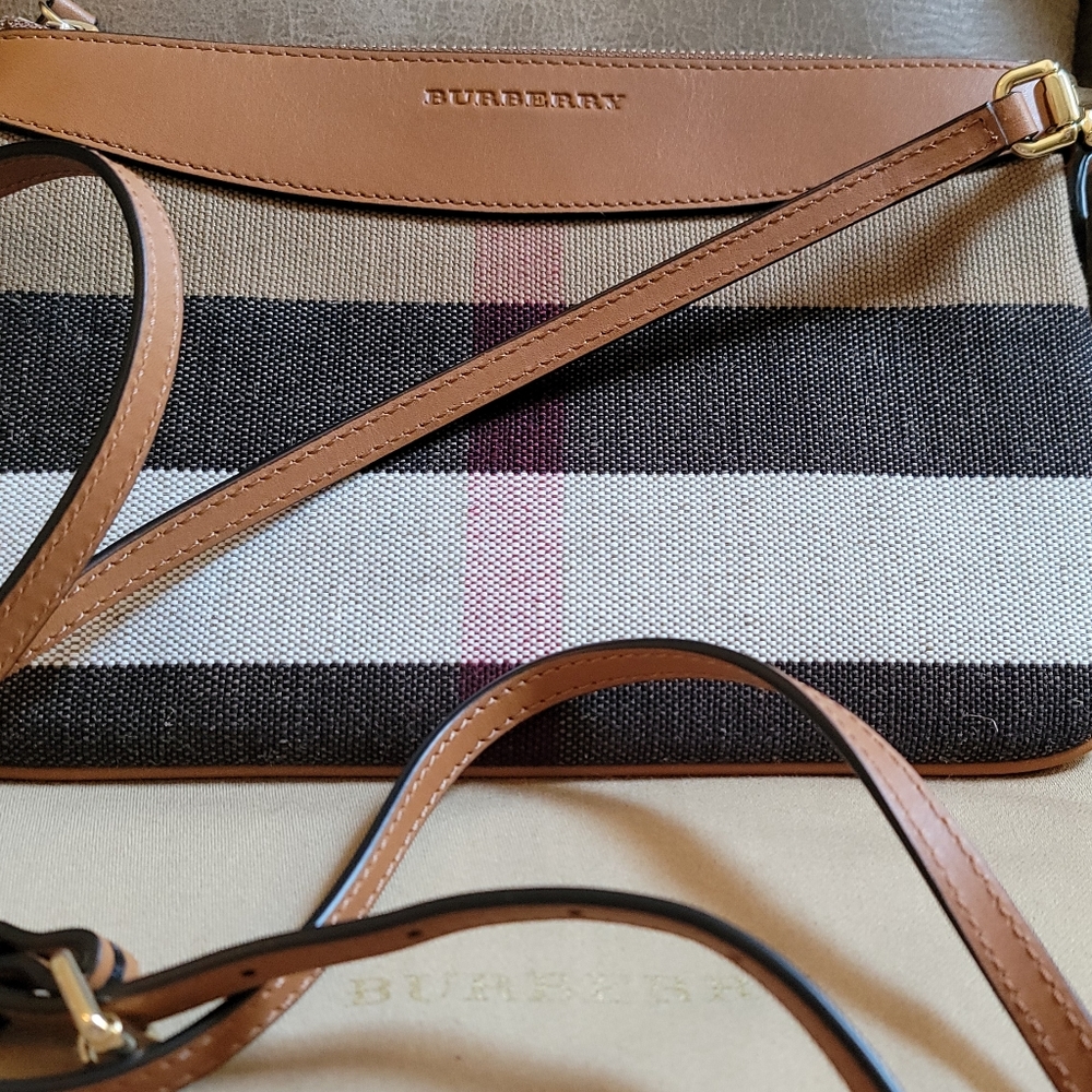 Burberry crossbody